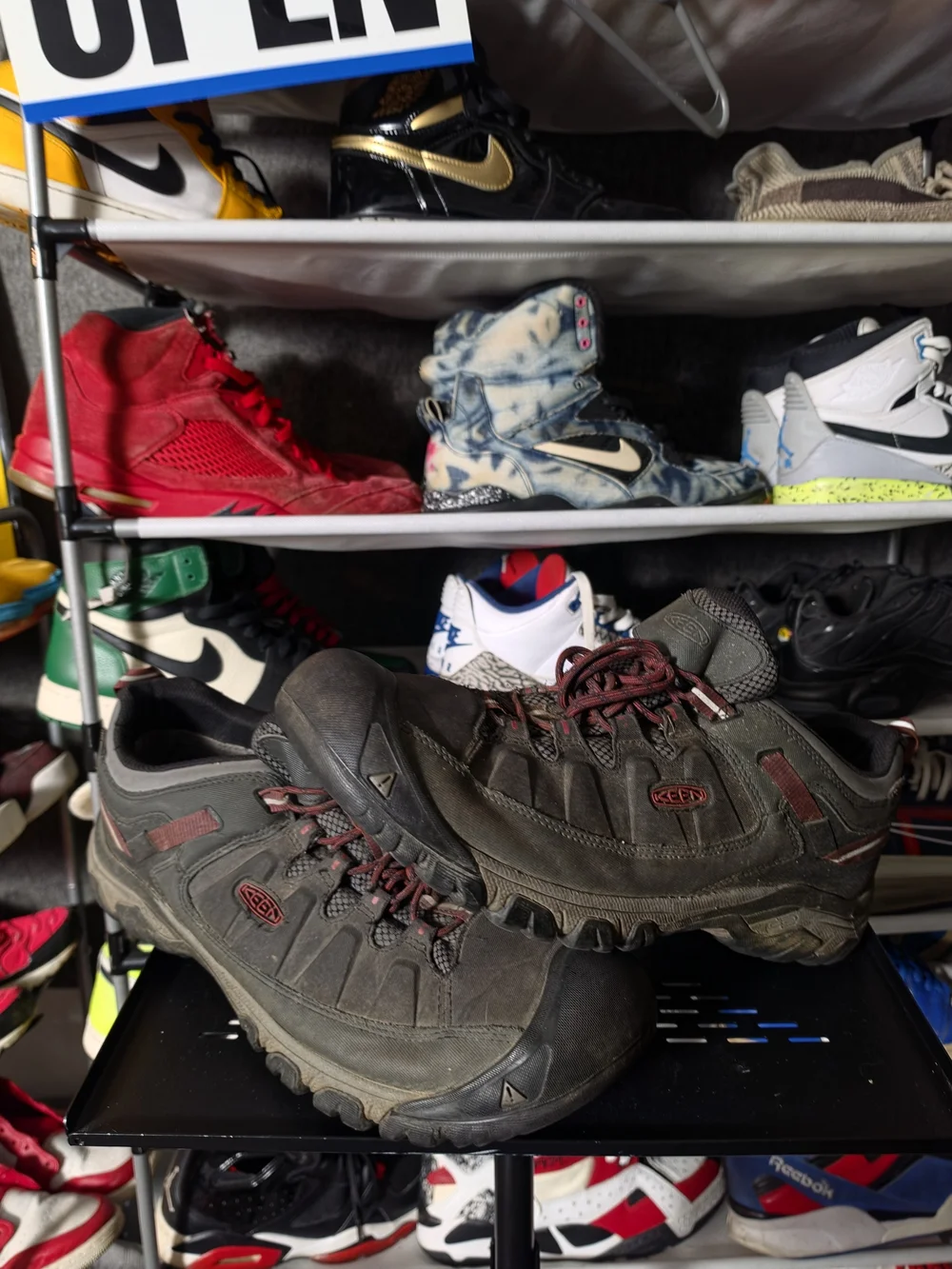 🔥 Keen Men's Size 17 Low-Cut Hiking Shoes Black Burgundy